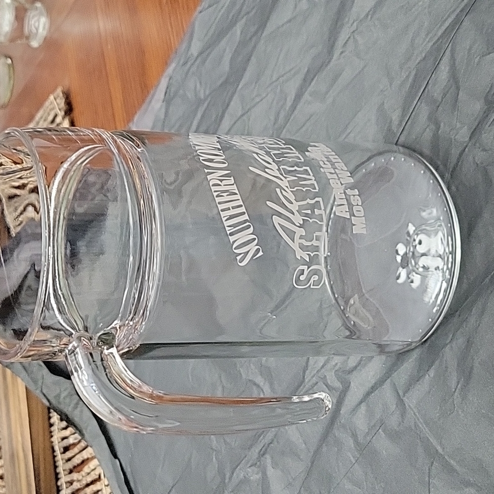 Southern Comfort Pitcher - Picture 3 of 4
